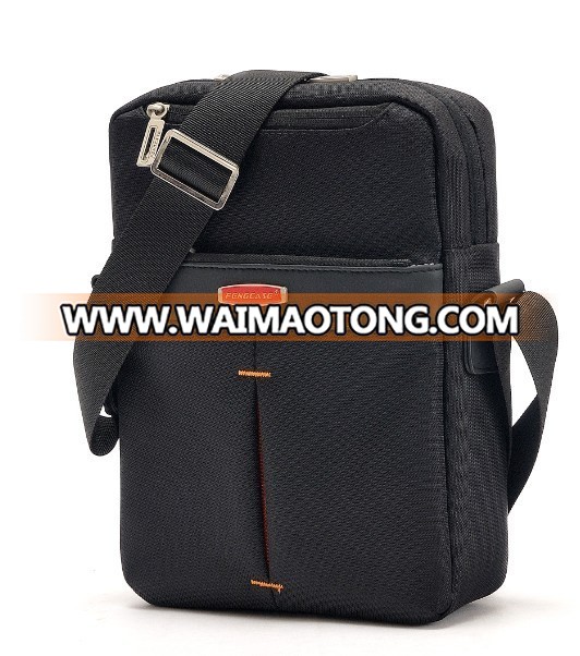 Popular Black Business Nylon Shoulder 15′′ Tablet Bag